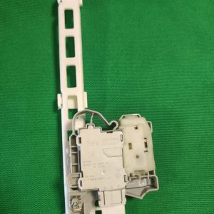 Замок люка (УБЛ) Ariston DKS10A