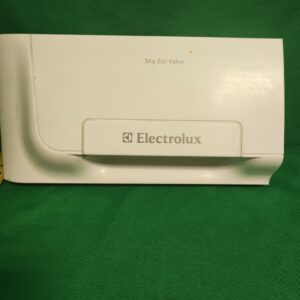Панель порошкоприемника Electrolux 135010100 5кг