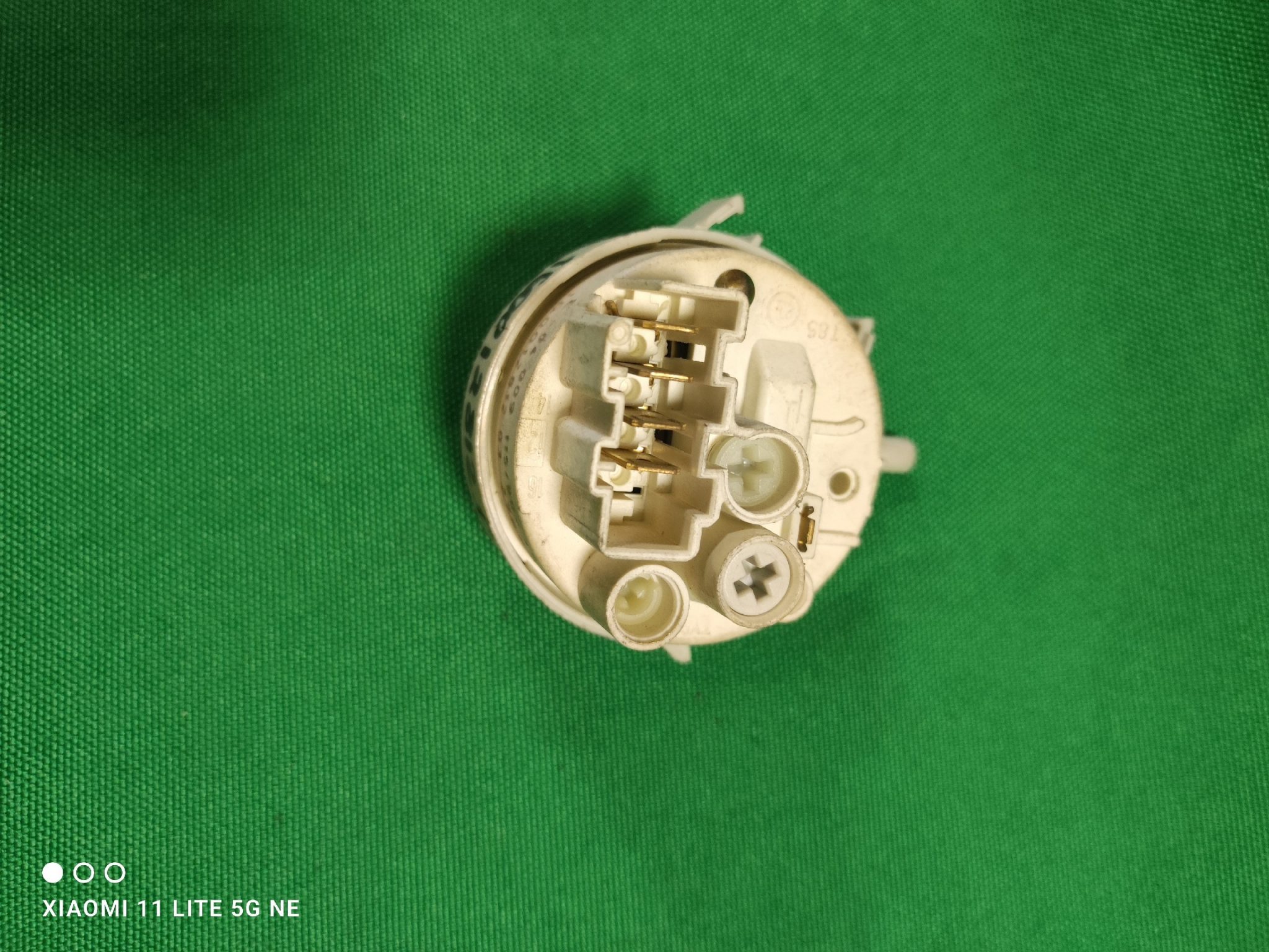 Прессостат Ariston 160012812.03