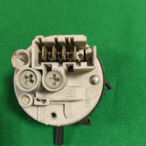 Прессостат Bosch 37650045