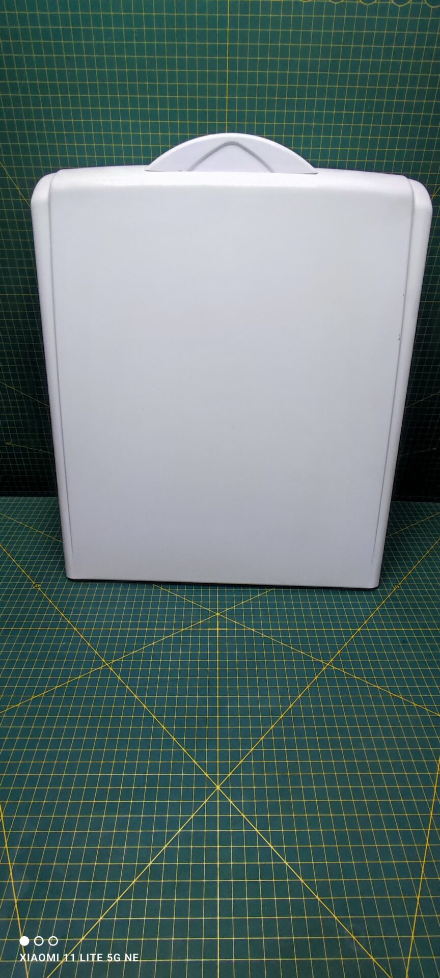 Крышка люка Indesit C00116873 стиральной машины с вертикальной загрузкой