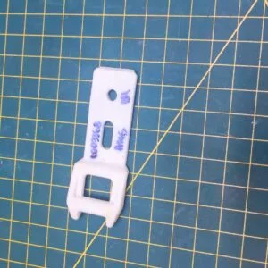 Фиксатор двери Ariston C003368 к посудомоечной машины