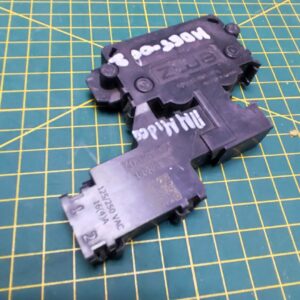 Замок люка (УБЛ) Midea MDE5-002 для пмм