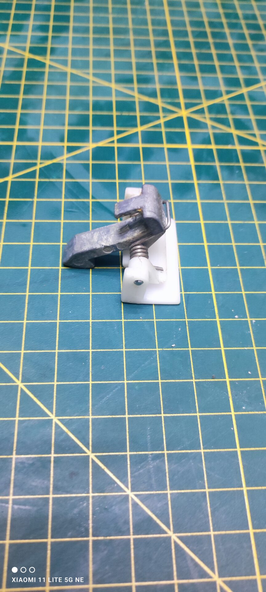 Крючок Bosch 634209
