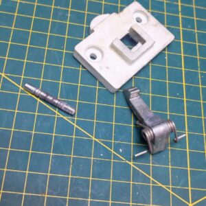 Крючок люка Beko 281618