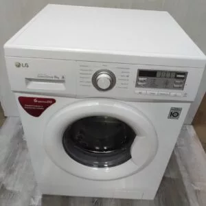 Стиральная машина LG F12B8TD 8кг.