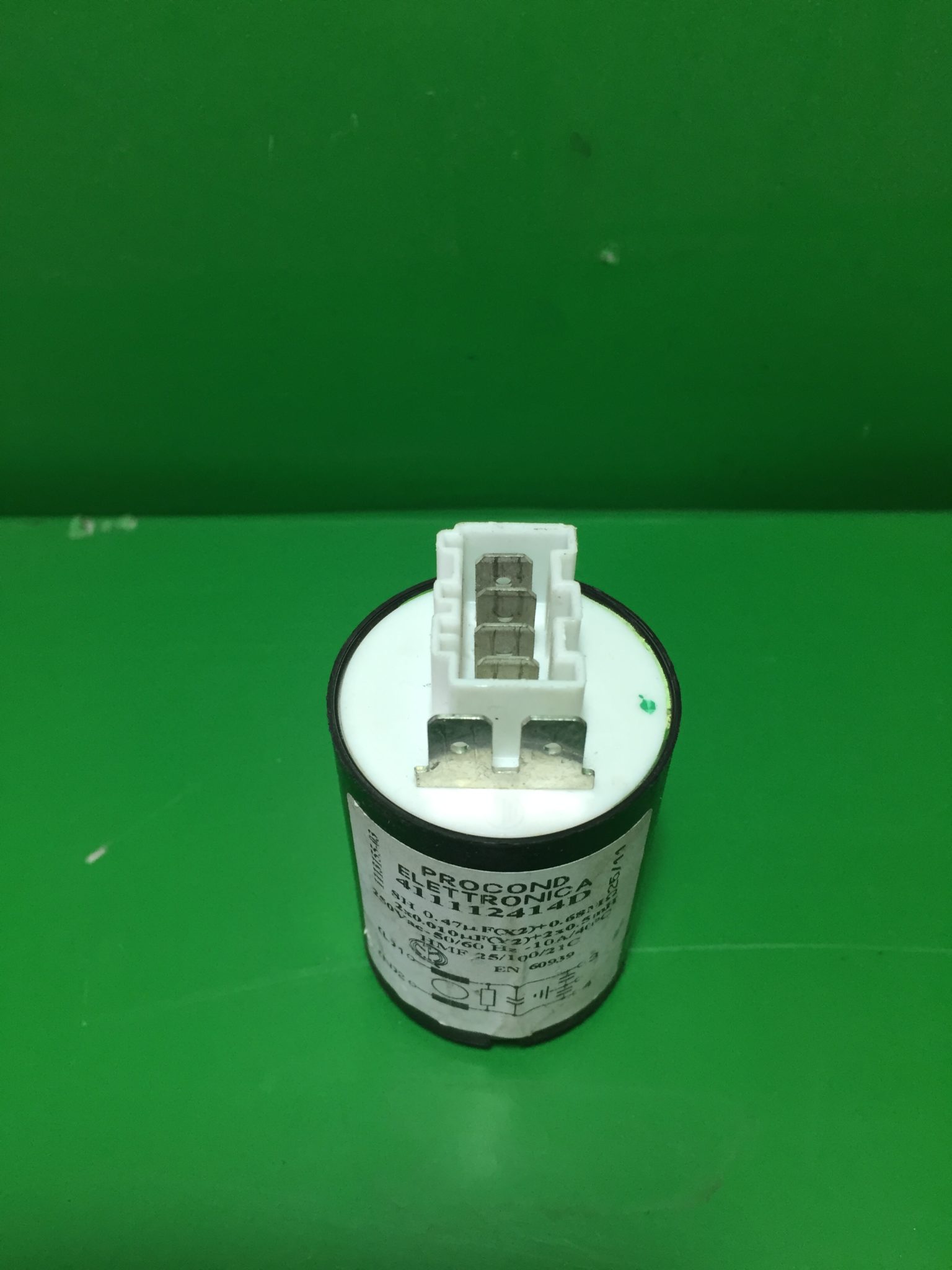 Сетевой фильтр AEG Electrolux 411112414D 411112412D
