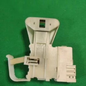 Замок люка (УБЛ) Ariston 160025338