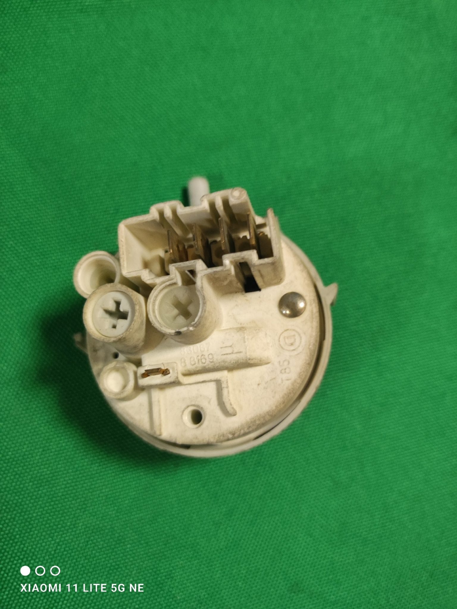 Прессостат Ariston 160015912.02
