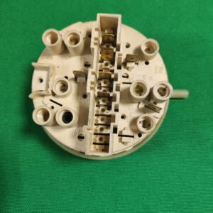 Прессостат Ariston 142902.082