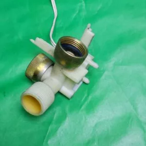 Тройник для клапанов Miele M28618 4364422