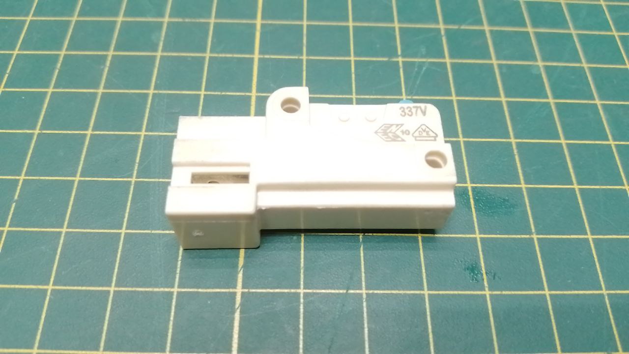 Микропереключатель D 01520 к стиральной машине