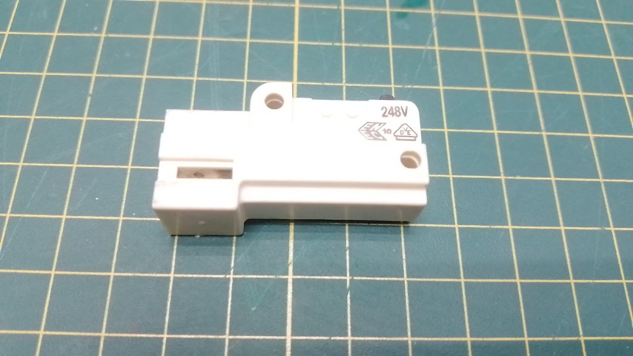 Микропереключатель D 01517 к стиральной машине