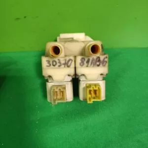 Клапан двойной Bosch 3037081AB6 фишка