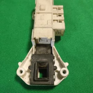 Замок люка (УБЛ) Ariston Da 266