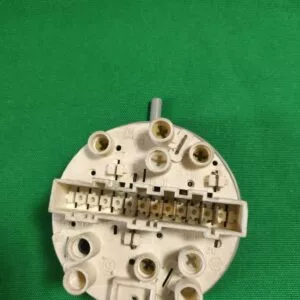 Прессостат Ariston 160008930.03