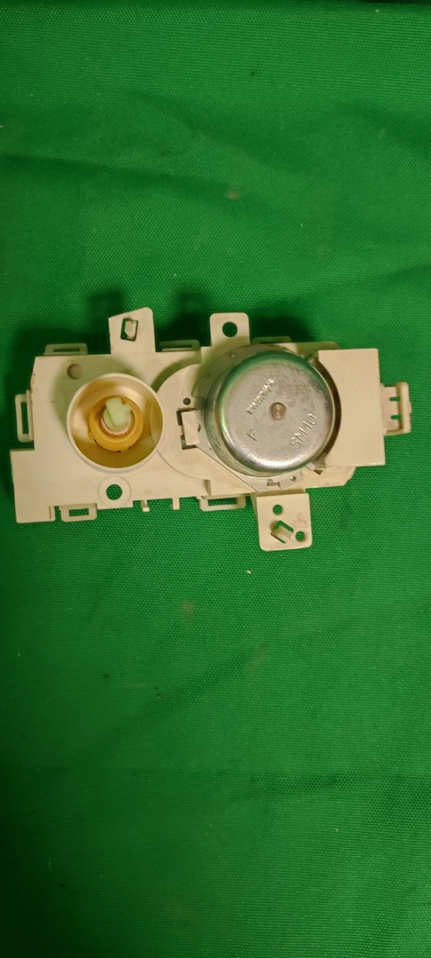 Актуатор потока воды Ariston 461972755411 для посудомоечной машины