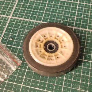 Опорный ролик Beko 42174099